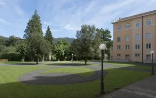 w02
